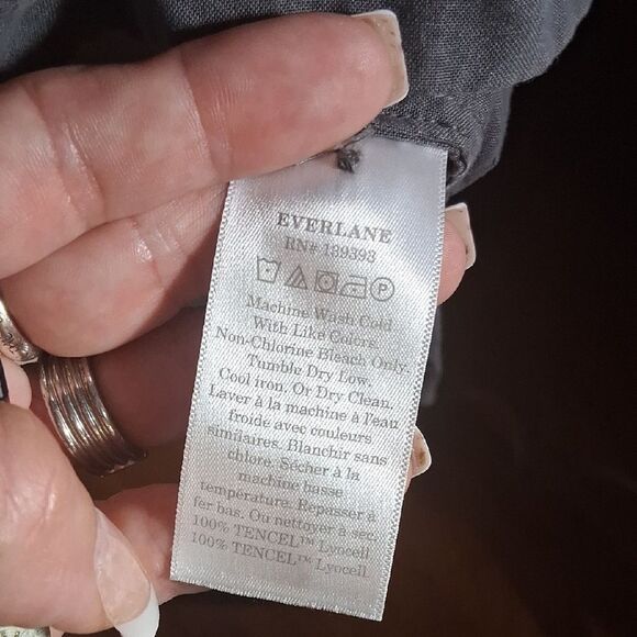 Everlane Charcoal Button-Down Hi Lo Shirt Size Medium - Picture 12 of 14